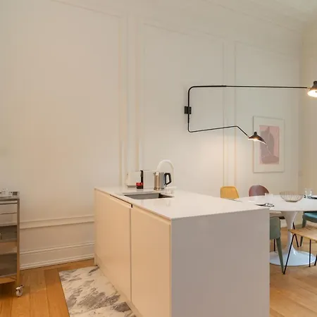 Liberdade Garden & Indoor Pool By Lovelystay * リスボン