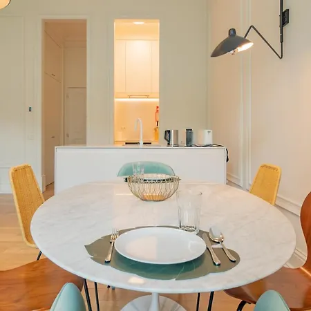 Lägenhet Liberdade Garden & Indoor Pool By Lovelystay *