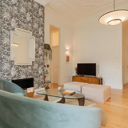 Liberdade Garden & Indoor Pool By Lovelystay * Lisboa